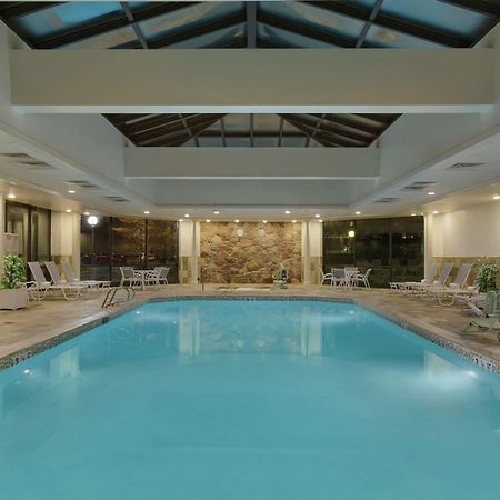 Hilton Woodcliff Lake Exterior foto