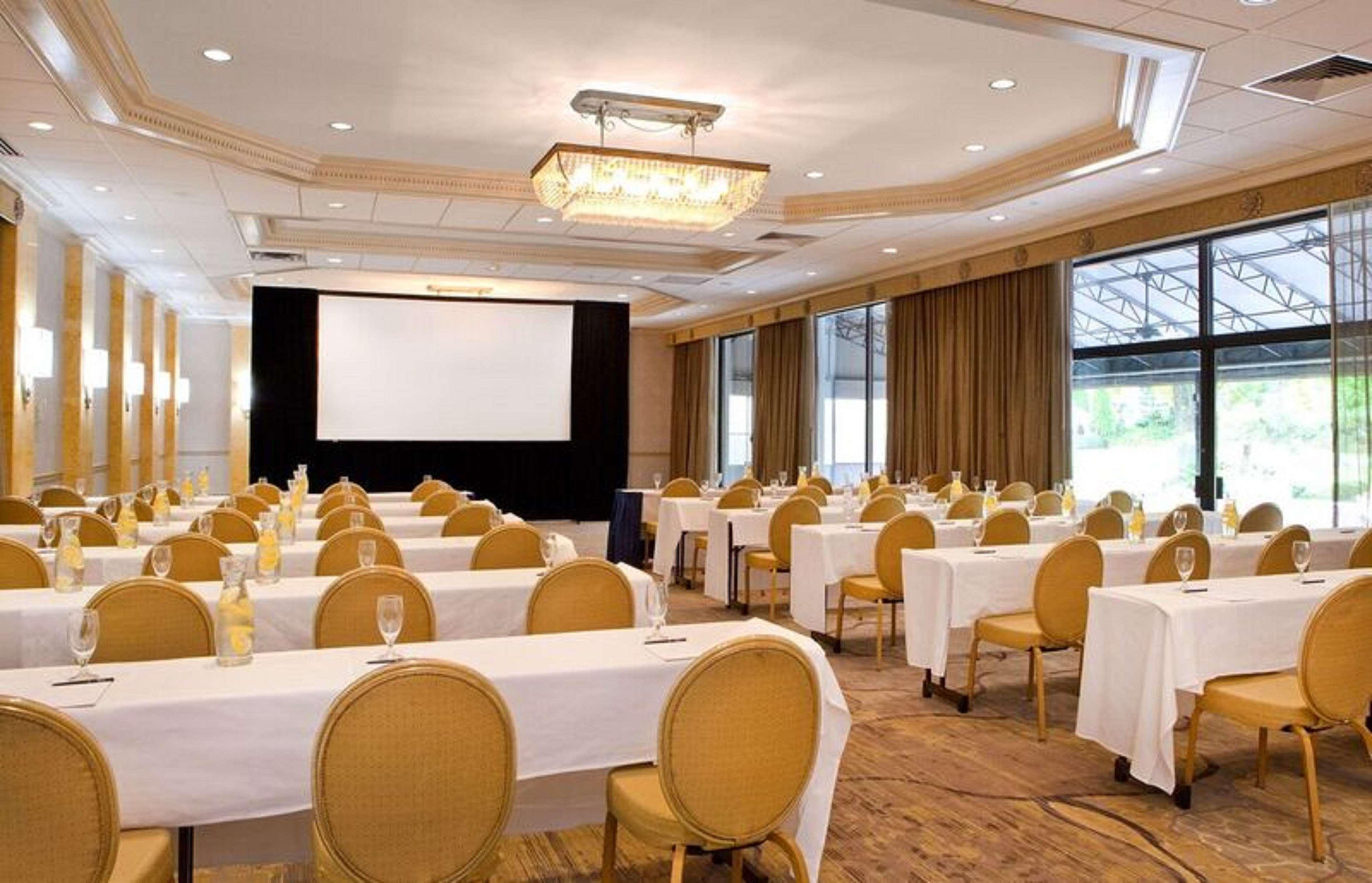 Hilton Woodcliff Lake Exterior foto