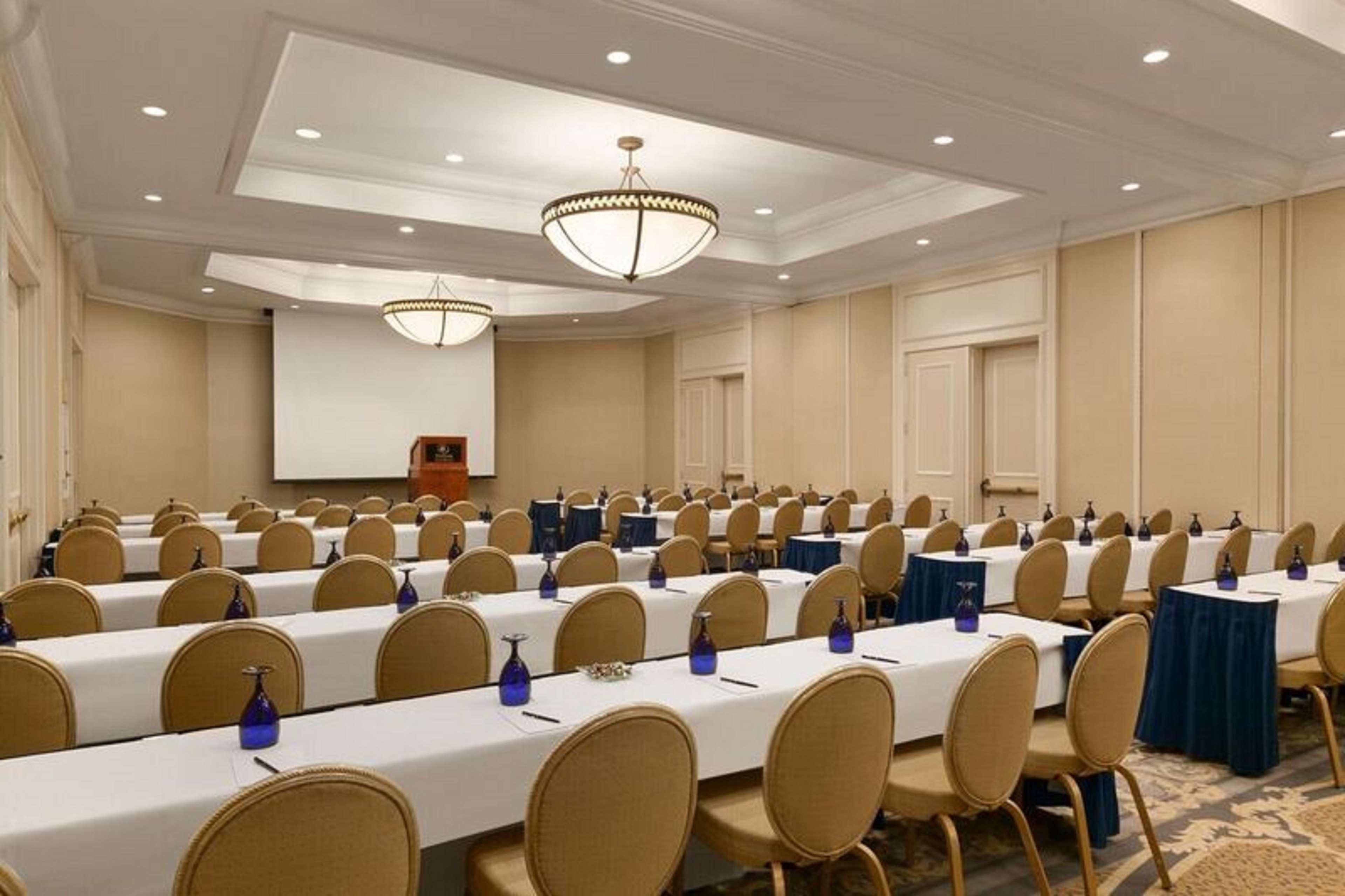Hilton Woodcliff Lake Exterior foto
