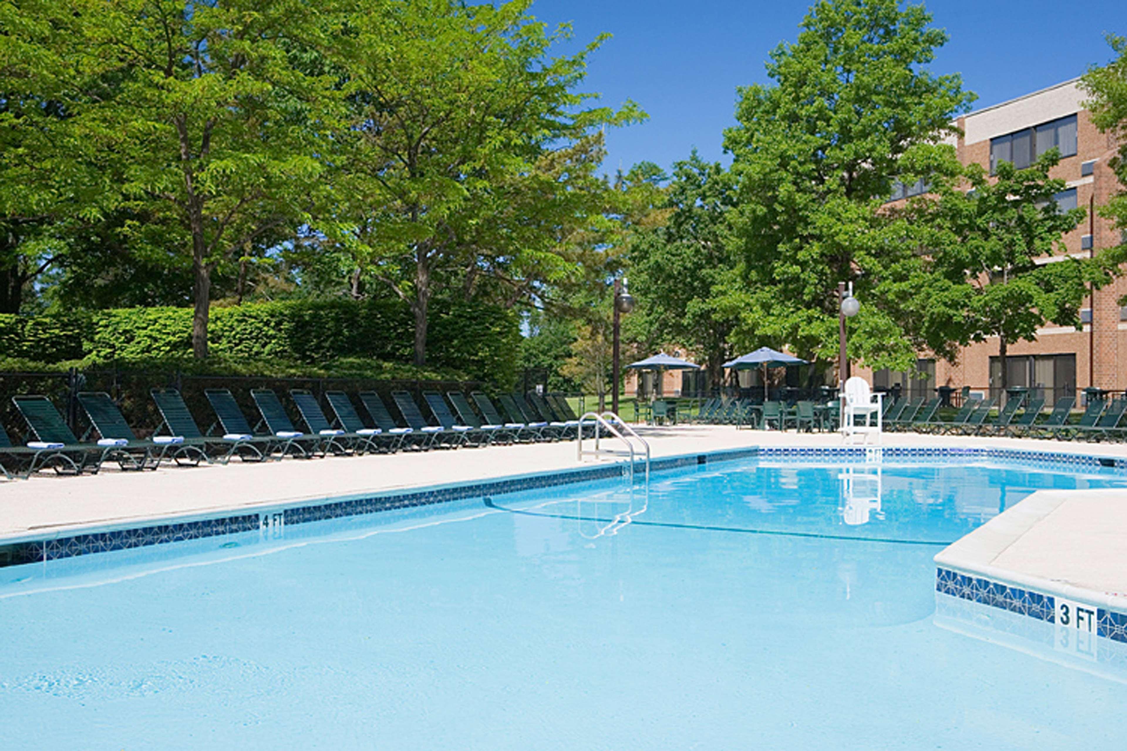 Hilton Woodcliff Lake Exterior foto
