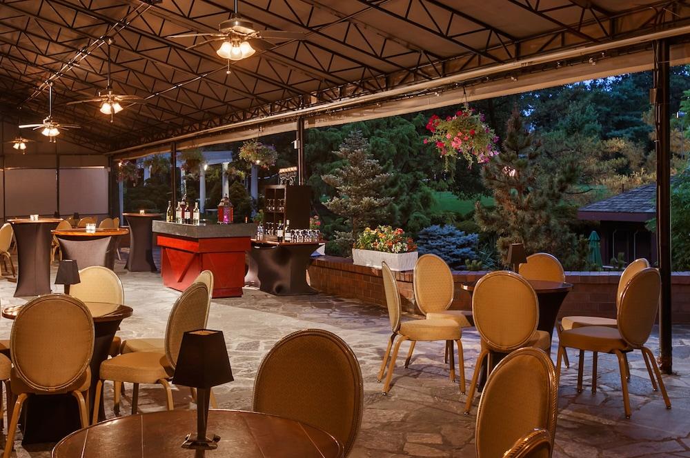 Hilton Woodcliff Lake Exterior foto